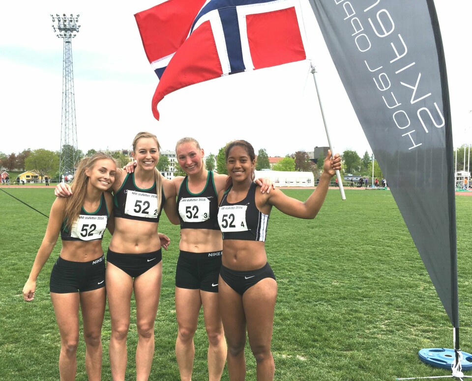 Vilde Aasmo, Ida Bakke Hansen, Agathe Holtan Wathne og Nathalie Ommundsen Johnsen satte suveren ny norsk rekord på 4x100 meter stafett med tiden 45,60 søndag. Foto: Sandnes IL.