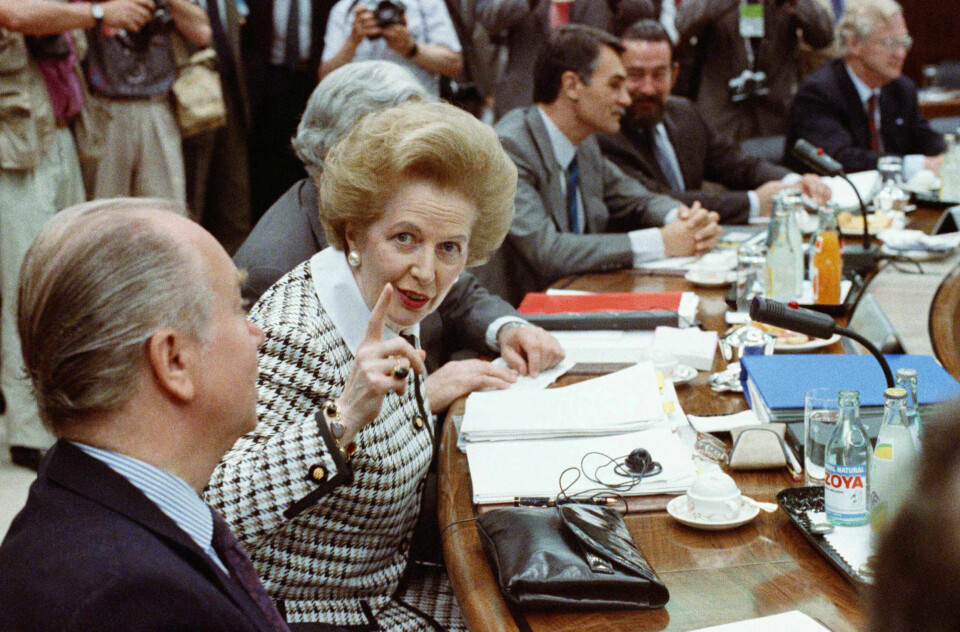 TØFF TONE: Statsminister Margaret Thatcher hadde mange runder med sine kolleger i EF gjennom hele 80-tallet. Her fra et toppmøte i Madrid i 1989. TØFF TONE: Statsminister Margaret Thatcher hadde mange runder med sine kolleger i EF gjennom hele 80-tallet. Her fra et toppmøte i Madrid i 1989.