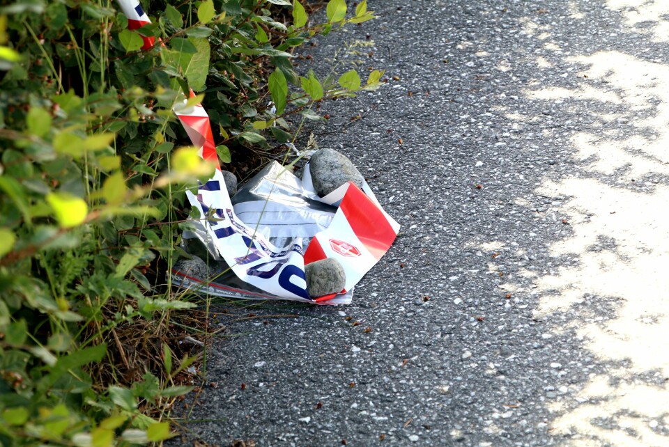 Politiet har sikret spor på stedet. Foto: Arne Birkemo Politiet har sikret spor på stedet. Foto: Arne Birkemo