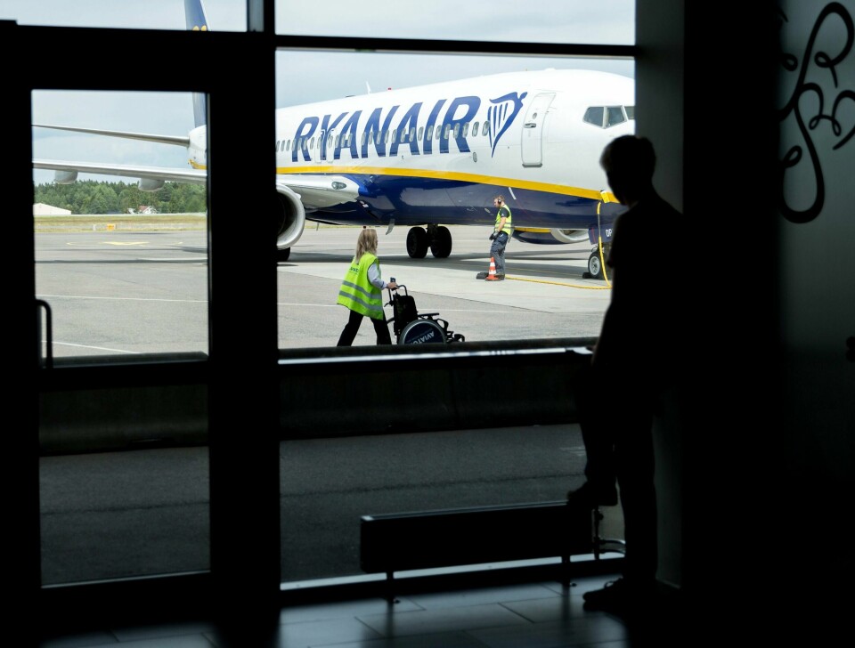 Rundt 1.000 personer har jobb takket være Moss lufthavn Rygge, hvordav rundt halvparten er direkte tilknyttet flyplassen. De må trolig finne seg noe nytt etter oktober i år.