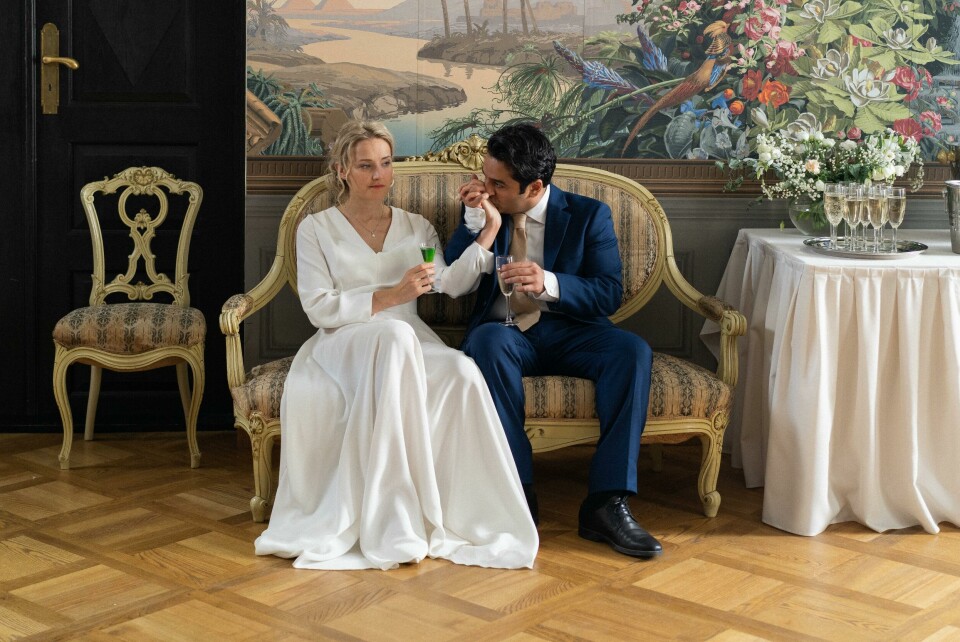 Ine Wilmann spiller Liv og Terjes datter Diana, som filmen 'Dianas bryllup' følger frem til hennes eget - med Nader Khademis rollekarakter. Ine Wilmann spiller Liv og Terjes datter Diana, som filmen 'Dianas bryllup' følger frem til hennes eget - med Nader Khademis rollekarakter. Foto: Andrej Vasilenko / handout NTB kultur