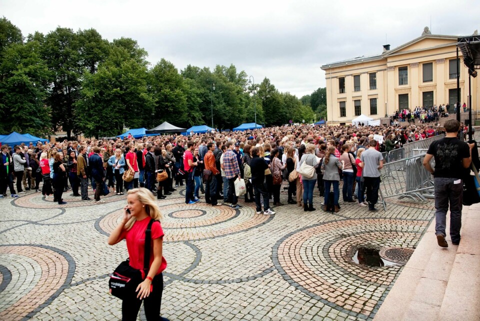 Universitet i Oslo er et av de ni universitetene i Norge som har avlyst all ordinær utveksling. Bildet er tatt ved Universitetsplassen under studiestart i 2011. Foto: Joacim Jørgensen