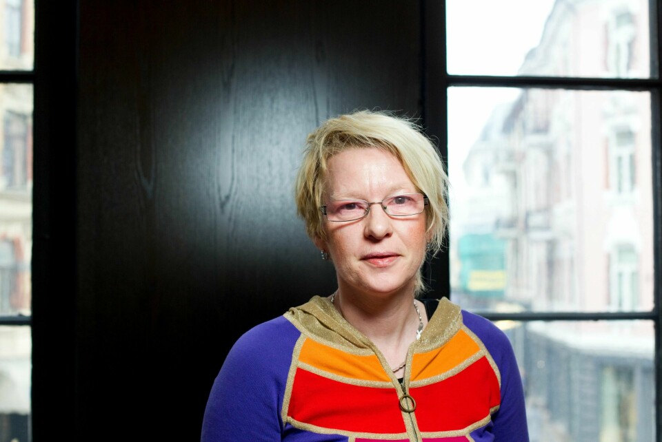 Forfatteren, dramatikeren og regissøren Beate Grimsrud er død, 57 år gammel. Hun døde 1. juli i Stockholm etter en tids sykdom. Her er hun fotografert i 2010 i forbindelse med lanseringen av romanen «En dåre fri».