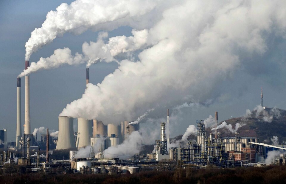 Ubegrenset vekst har vist seg å være så attraktiv for økonomer, spekulanter og teknologieksperter at de fortier årsaken til våre miljø- og klimautfordringer, skriver kronikkforfatteren. Foto: AP Photo/Martin Meissne