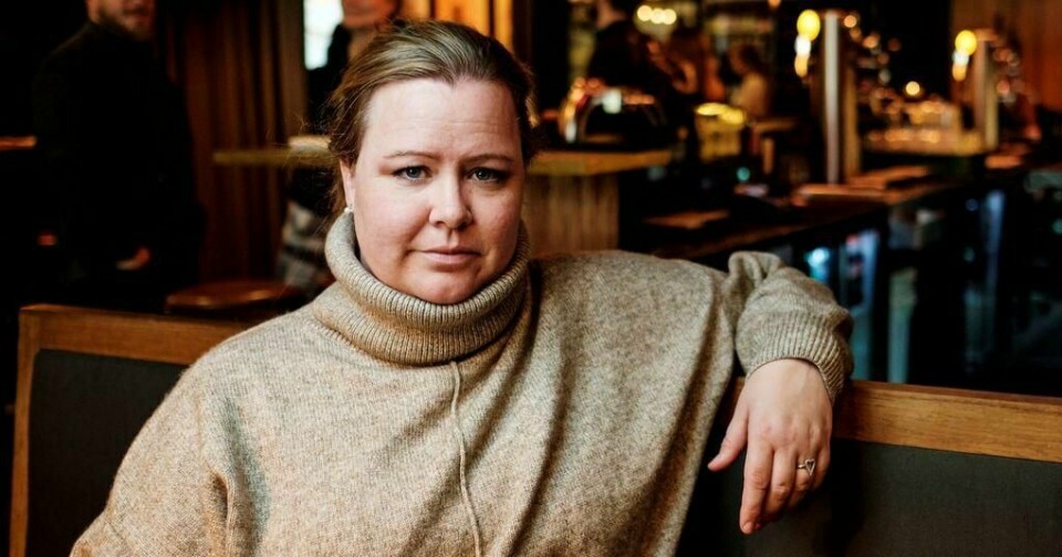 Merethe Solberg i Fellesforbundet sier at mange medlemmer nå desperat tar kontakt fordi de ikke har fått feriepengene sine.
