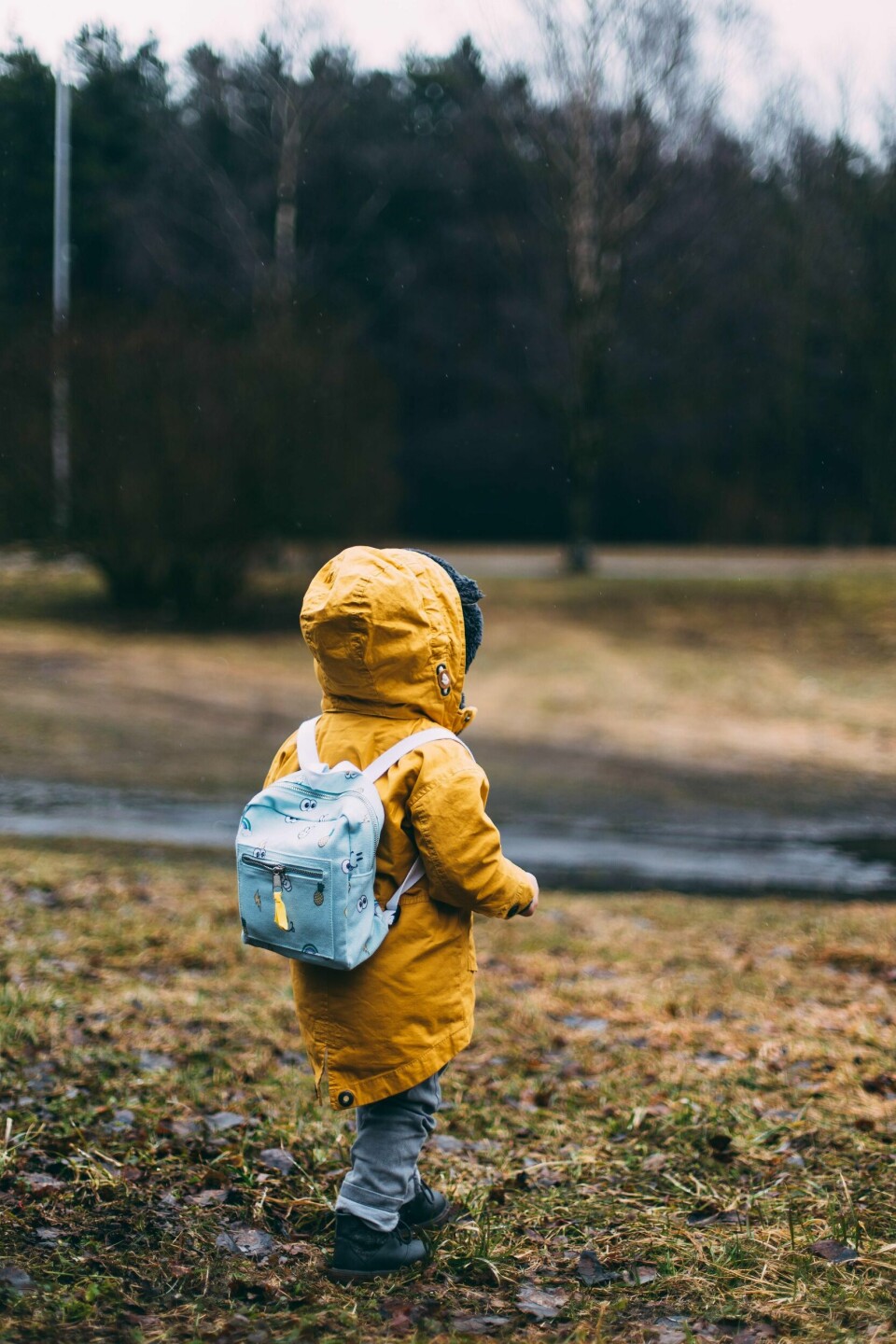 Småfolk har gode verdier med seg i sekken den dagen de går ut av porten i barnehagen for siste gang. De har fått det å vente på tur godt plantet inn i ryggmargen og sammen går de på tur i et tempo alle kan klare, skriver pedagog Anne Stenmoe.