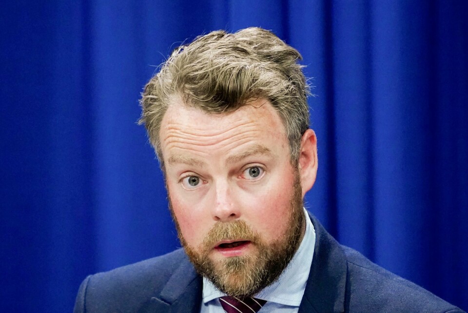 Arbeids- og sosialminister Torbjørn Røe Isaksen sa unnskyld på tirsdagens pressekonferanse.