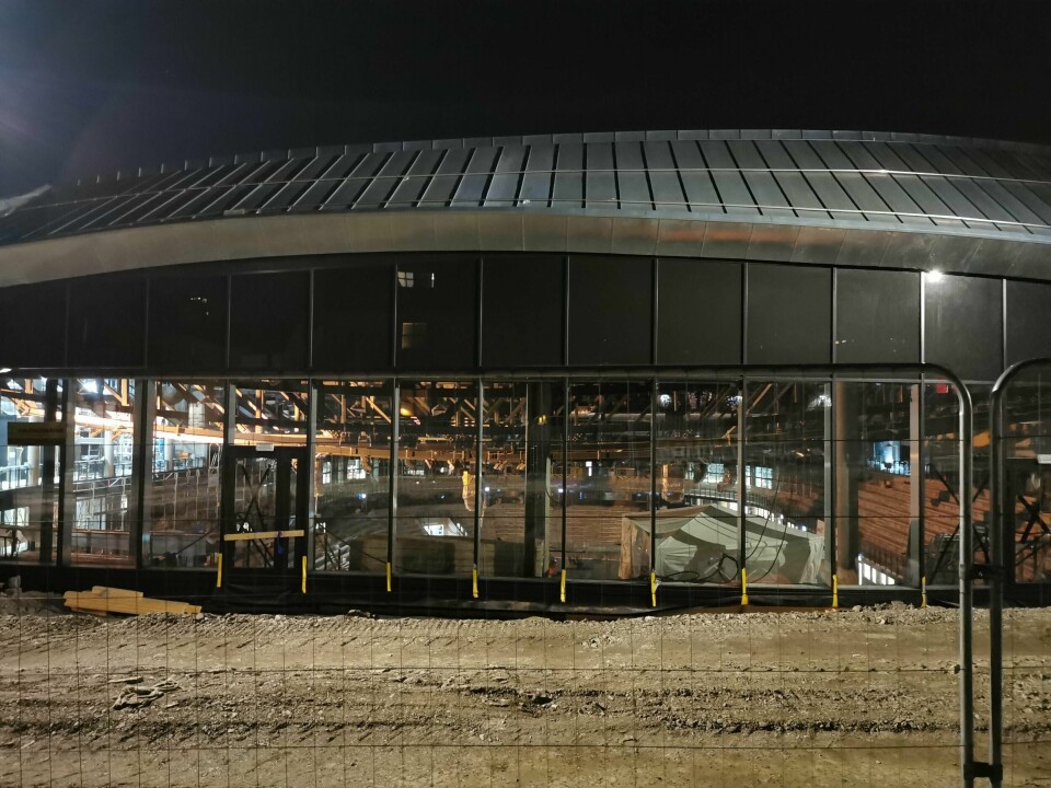 Nye Jordal står nå praktisk talt klar. Bare uteområdet rundt er nå tydelig uferdig. Bildet er tatt litt tidligere i bygginga, i mars 2020.