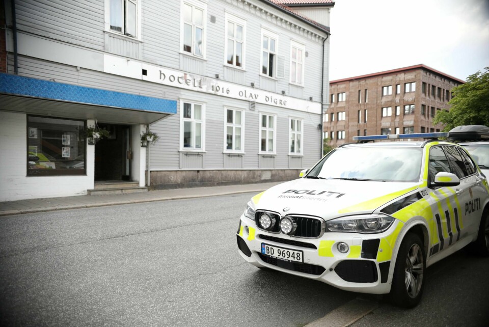 Politiet rykket ut til et mistenkelig dødsfall i Sarpsborg torsdag ettermiddag.