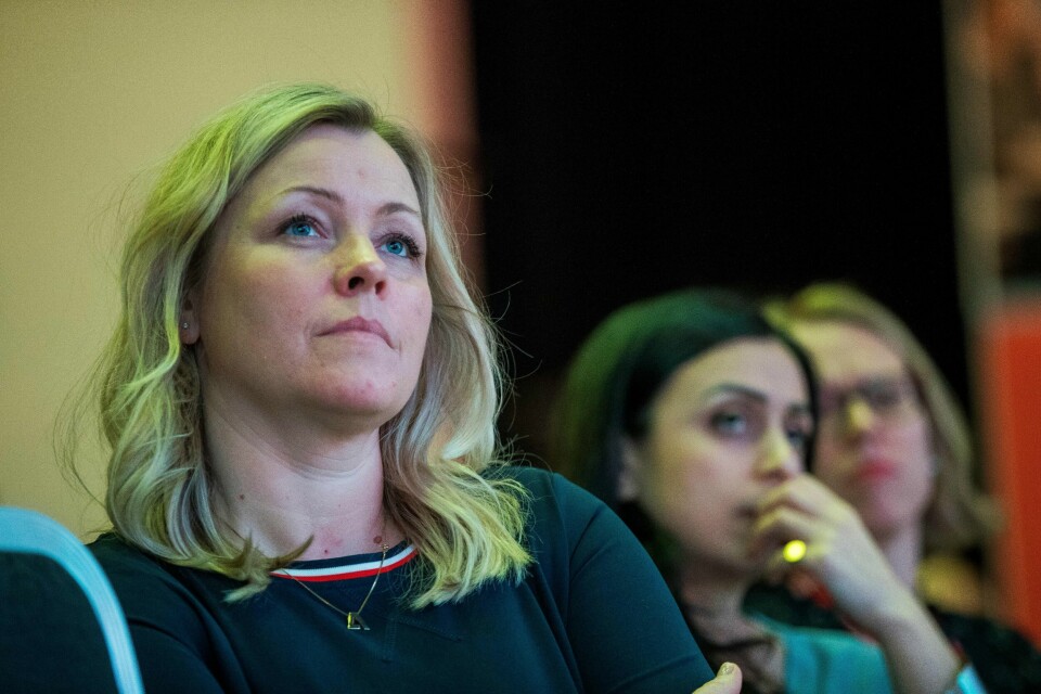 Partisekretær Kjersti Stenseng i Arbeiderpartiet mener at partiledelsen ikke bør mene noe om valget av fylkesleder i Trøndelag.