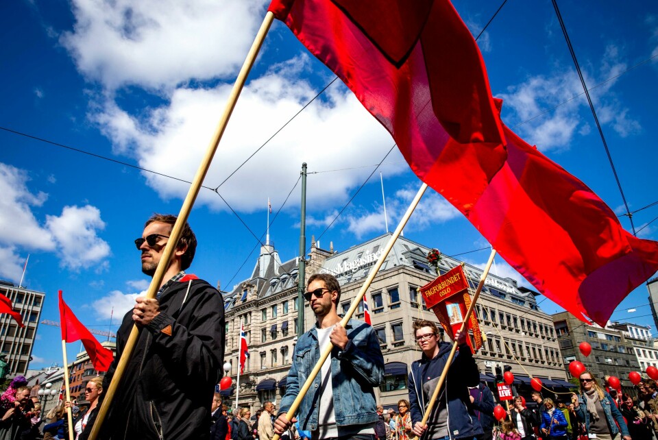 Å rette opp slike klasseforskjeller koster penger. Det er nemlig mange mennesker det er snakk om. Fagforeningene tar kampen for alle. Oslo 20140501.
1. mai-tog i Oslo torsdag.
Foto: Erlend Aas / NTB scanpix
