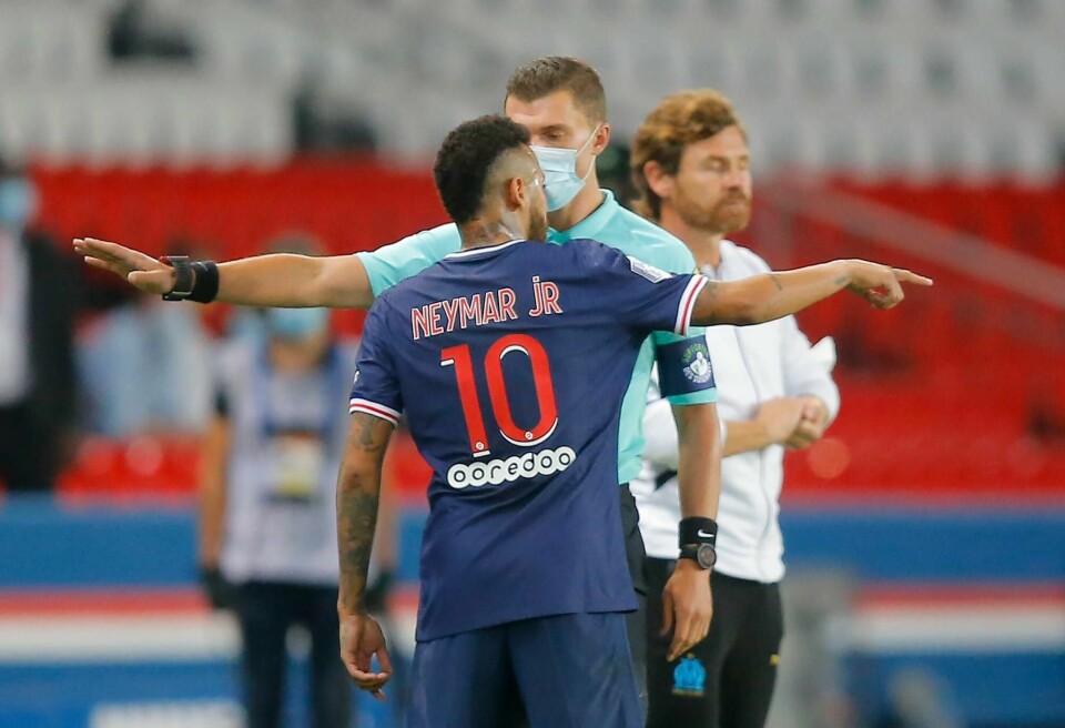 Neymar var blant dem som ble utvist i PSGs tap for Marseille.
