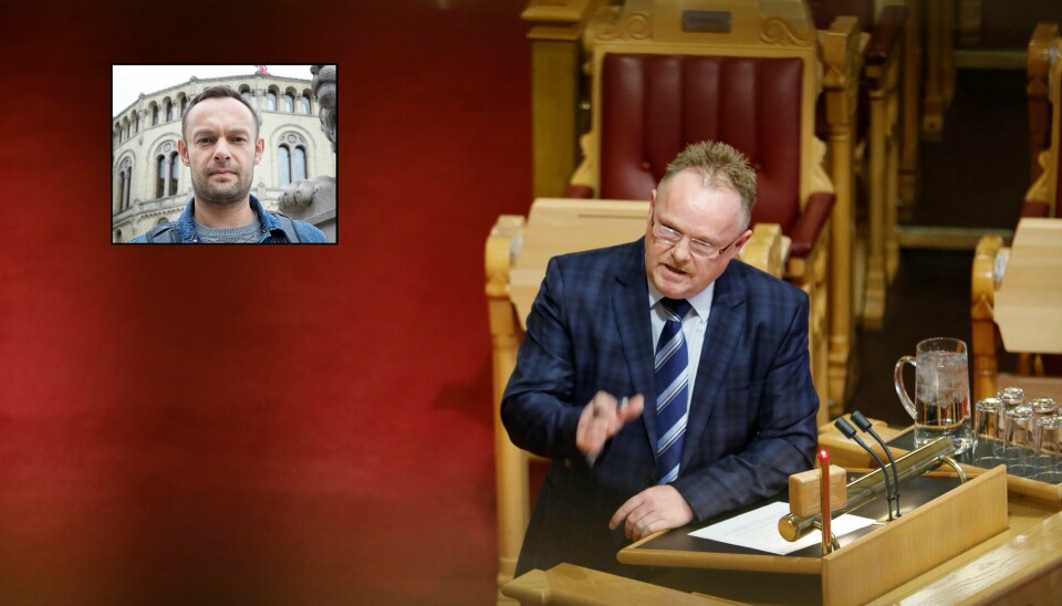 SVs mann i kontrollkomiteen på Stortinget, Torgeir Knag Fylkesnes (innfelt), går langt i å si at Frp-nestleder Per Sandberg dager som fiskeriminister bør være talte.