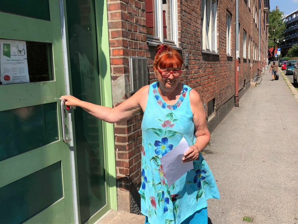 Johanna Engen får fortsatt bo i sin kommunale leilighet på Kampen.