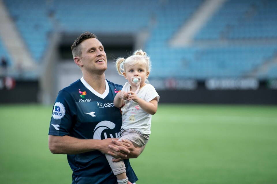 Et par dager uten ungene gjorde susen for Tommy Høiland, som ble kvitt en betennelse i tåen, og scoret to mål da Viking slo Strømmen. Foto: Carina Johansen / NTB scanpix