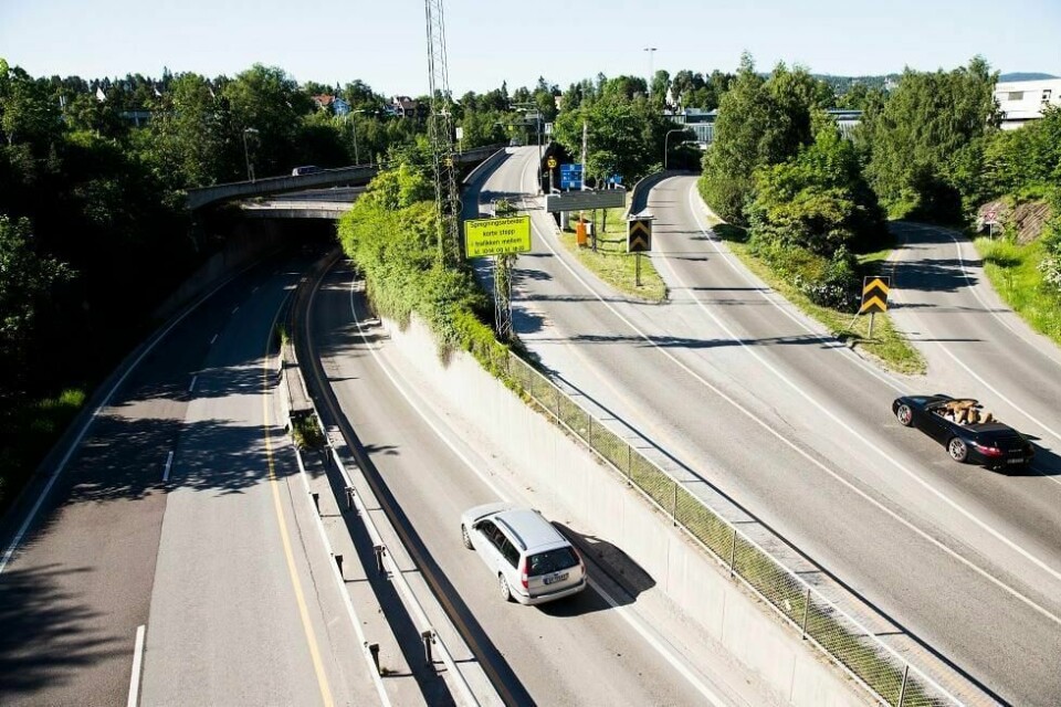 I Oslopakke 3 er målet at Fornebubanen skal være ferdig i 2024. Det blir dyrere å reise kollektivt, og elbiler må betale opptil 30 kroner i bomringen rundt Oslo fra 2020. Partene er i praksis enige om Oslopakke 3