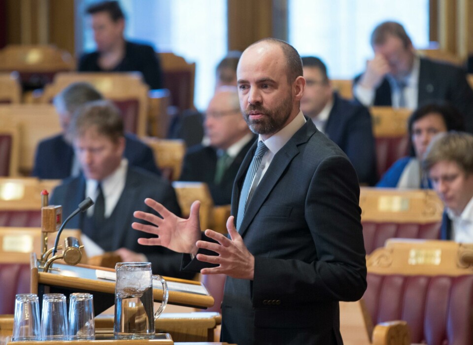 Oslo 20180207.Arild Grande (Ap) i stortingets spørretimen.Foto: Vidar Ruud / NTB scanpix Oslo 20180207.
Arild Grande (Ap) i stortingets spørretimen.
Foto: Vidar Ruud / NTB scanpix