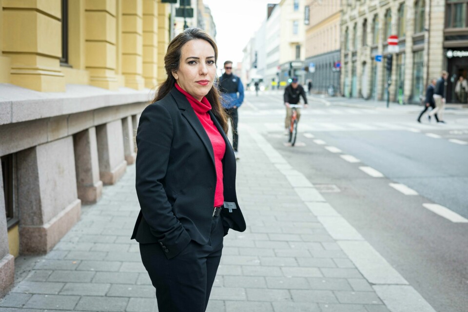 Advokat og menneskerettighetsforkjemper Stella Assange er gift med Julian Assange, som nå løslates. Her besøker hun Pressens hus i Oslo i forbindelse med Pressefrihetens dag 3. mai 2023. Julian Assanges kone, advokat og menneskerettighetsforkjemperen Stella Assange, var denne uken i Oslo i forbindelse med Pressefrihetens dag. Foto: Alf Simensen / NTB