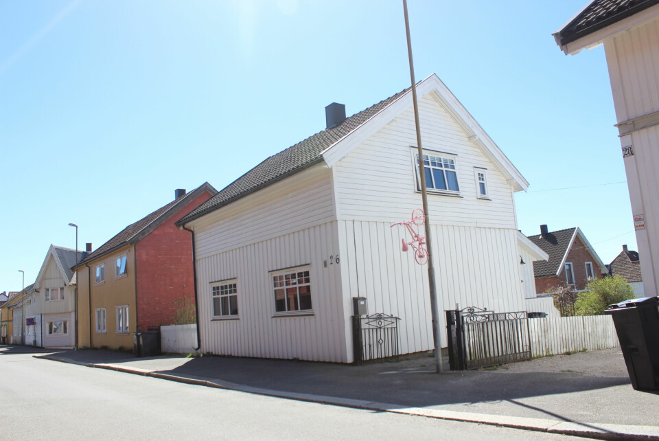 Sarpsborg kommune har kjøpt Kulåsgata 26 for 2.600.000 kroner. Sarpsborg kommune har kjøpt Kulåsgata 26 for 2.600.000 kroner.