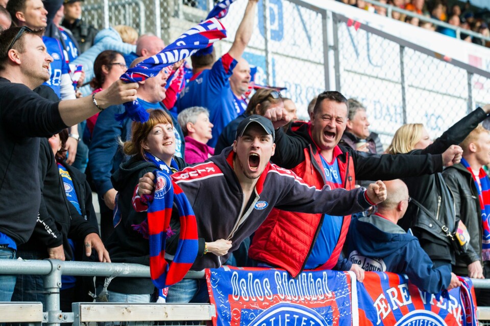 VIF-supporterne som tok turen til Ålesund, angrer neppe. VIF-supporterne som tok turen til Ålesund, angrer neppe.