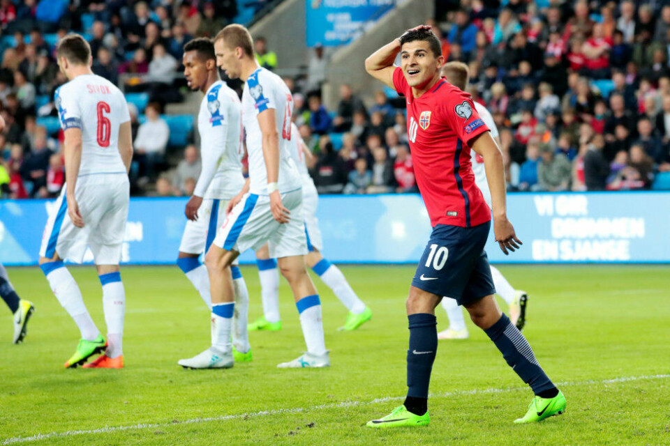 Tarik Elyounoussi opplevde hele registeret mot Tsjekkia. Tarik Elyounoussi opplevde hele registeret mot Tsjekkia.