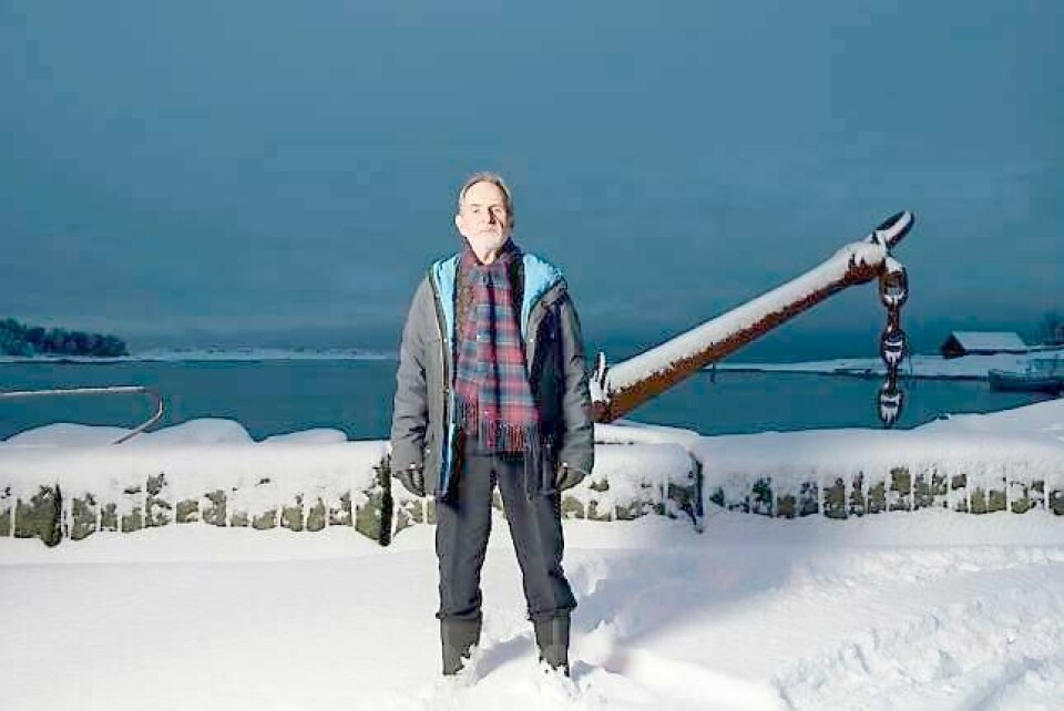Jon Michelet har overlevd flygende springskalle, kreft og hjerteoperasjon. Nå handler alt om å fullføre livsverket om krigsseilerne. - Jeg har kommet meg gjennom mine kuler. Jeg er fit for fight.