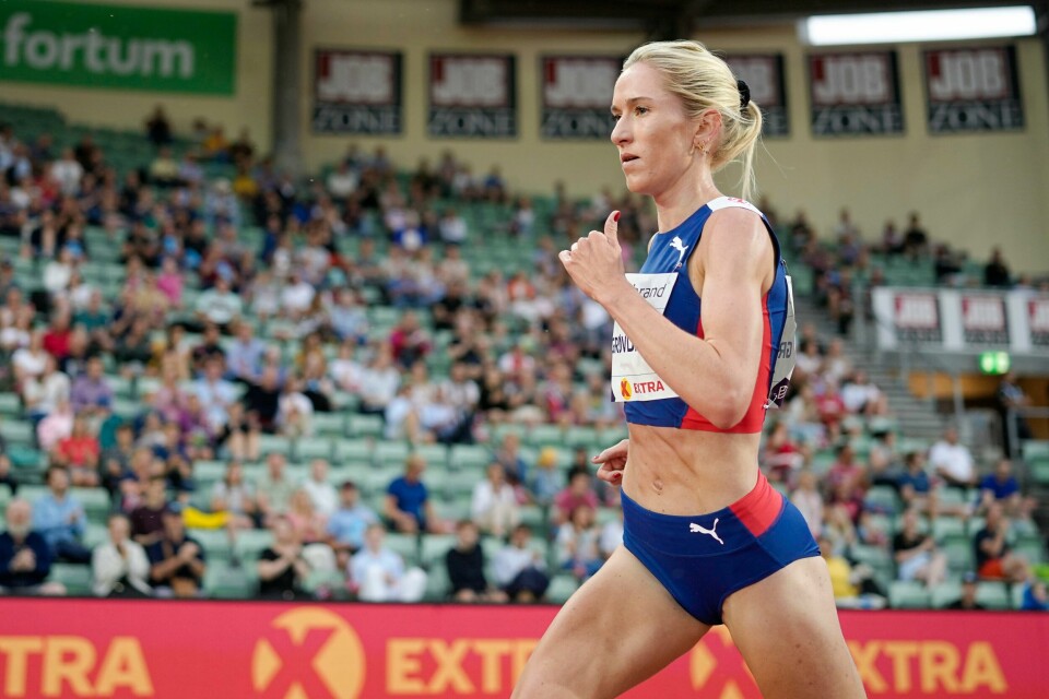 Karoline Bjerkeli Grøvdal satte personlig rekord på 5000 meter i Bislett Games, men var sjanseløs mot norgesrekorden til Ingrid Kristiansen. Karoline Bjerkeli Grøvdal satte personlig rekord på 5000 meter i Bislett Games, men var sjanseløs mot norgesrekorden til Ingrid Kristiansen. Foto: Fredrik Hagen / NTB