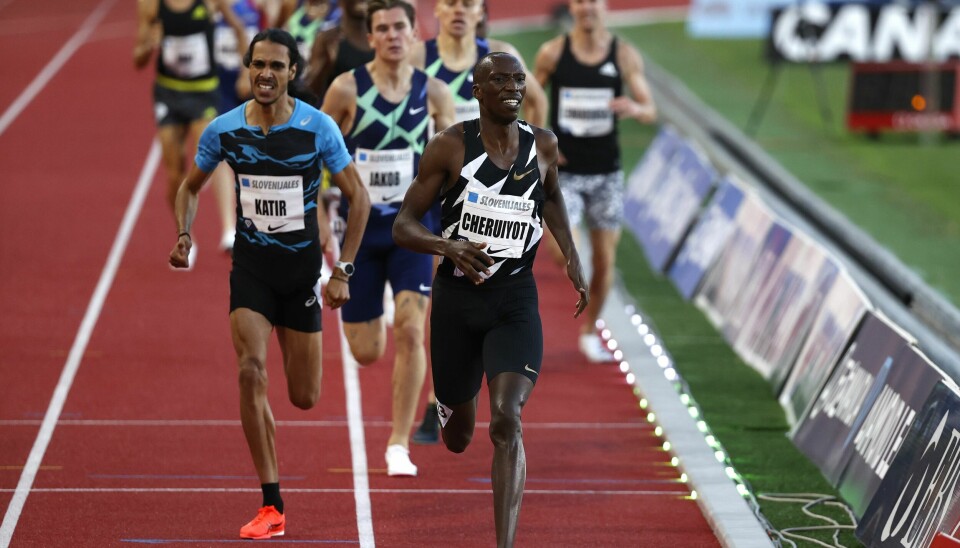 Nok en gang ble Timothy Cheruiyot for sterk for Jakob Ingebrigtsen, og gikk seirende ut av duellen i fredagens Diamond League-stevne i Monaco. Nok en gang ble Timothy Cheruiyot for sterk for Jakob Ingebrigtsen, og gikk seirende ut av duellen i fredagens Diamond League-stevne i Monaco.