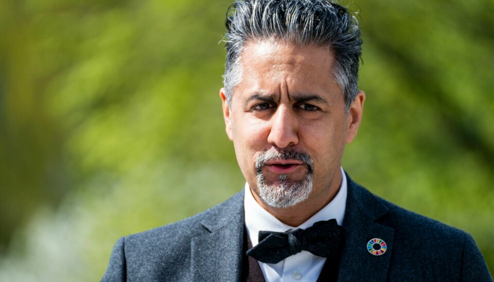 Kulturminister Abid Raja besvimte i Cannes. Kultur- og idrettsminister Abid Raja. Foto: Terje Pedersen / NTB