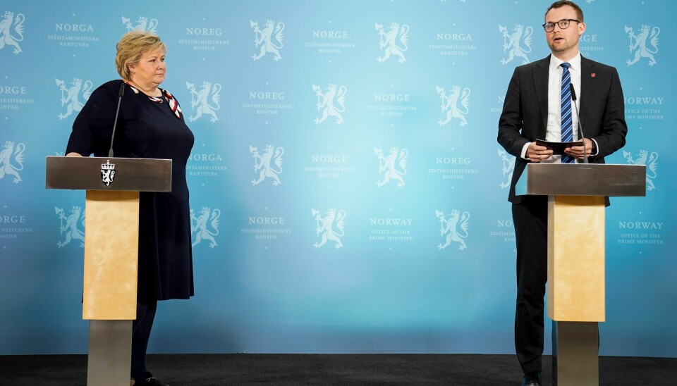 Løsningen fra Barne- og familieminister Kjell Ingolf Ropstad og Statsminister Erna Solberg er å foreslå ny barnevernslov som skal rette opp i barneverns-kritikken, skriver innleggsforfatterne. Løsningen fra Barne- og familieminister Kjell Ingolf Ropstad og Statsminister Erna Solberg er å foreslå ny barnevernslov som skal rette opp i barneverns-kritikken, skriver innleggsforfatterne.