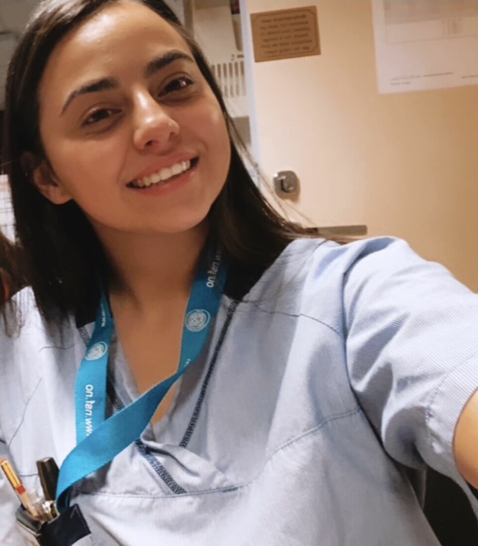 Fatma Kanat trives i jobben sin på Ammerud, men må nå finne seg ny jobb. Fatma Kanat