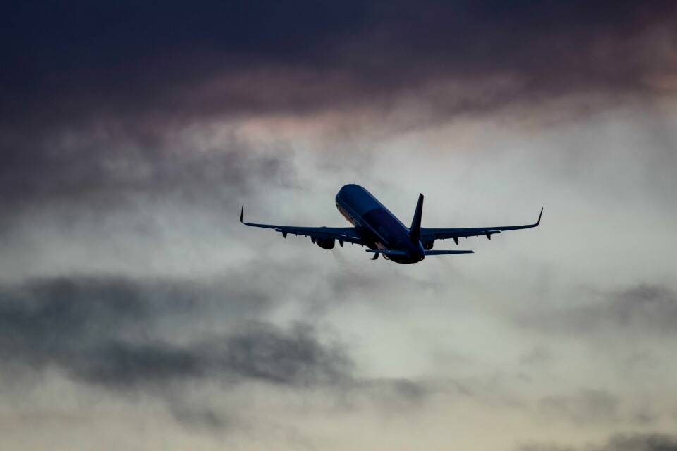 For å komme om bord i Citilink-flyet var mannen ikledd en niqab som dekket hele kroppen unntatt øynene. Illustrasjonsfoto. Gardermoen 20200116. Et fly letter fra Oslo lufthavn (OSL).Foto: Håkon Mosvold Larsen / NTB