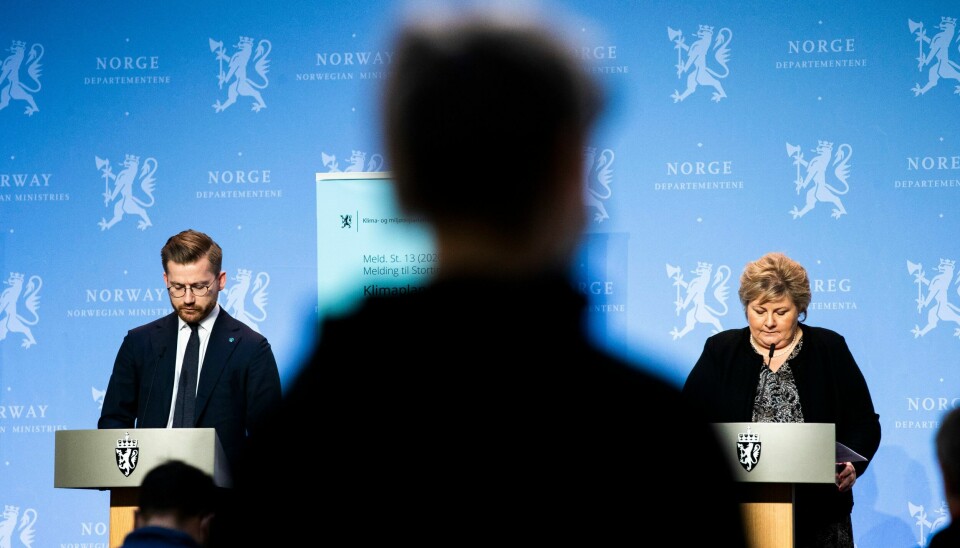Norge har lite å skryte av når det gjelder klimatiltak under pandemien, skriver Arne Strand. På bildet: Statsminister Erna Solberg og klima- og miljøminister Sveinung Rotevatn (t.v.) under presentasjonen av stortingsmeldingen Klimaplan for 2021-2030. Norge har lite å skryte av når det gjelder klimatiltak under pandemien, skriver Arne Strand. På bildet: Statsminister Erna Solberg og klima- og miljøminister Sveinung Rotevatn (t.v.) under presentasjonen av stortingsmeldingen Klimaplan for 2021-2030.