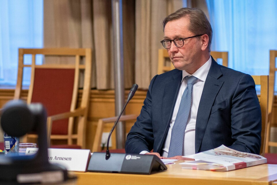 Finn Arnesen, professor ved Senter for europarett, mener Norge kanskje kan få gjennomslag for å se bort fra deler av EUs jernbanepakke fire, men tror det neppe er realistisk å slippe unna hele avtalen når Stortinget først har vedtatt at Norge skal slutte seg til.