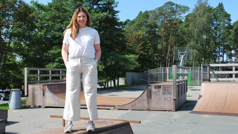 KrFs 1. kandidat i Østfold brenner for at alle barn skal ha like muligheter, uavhengig av bakgrunn. KrF-politiker Maria Moe ved skateparken i Råde.