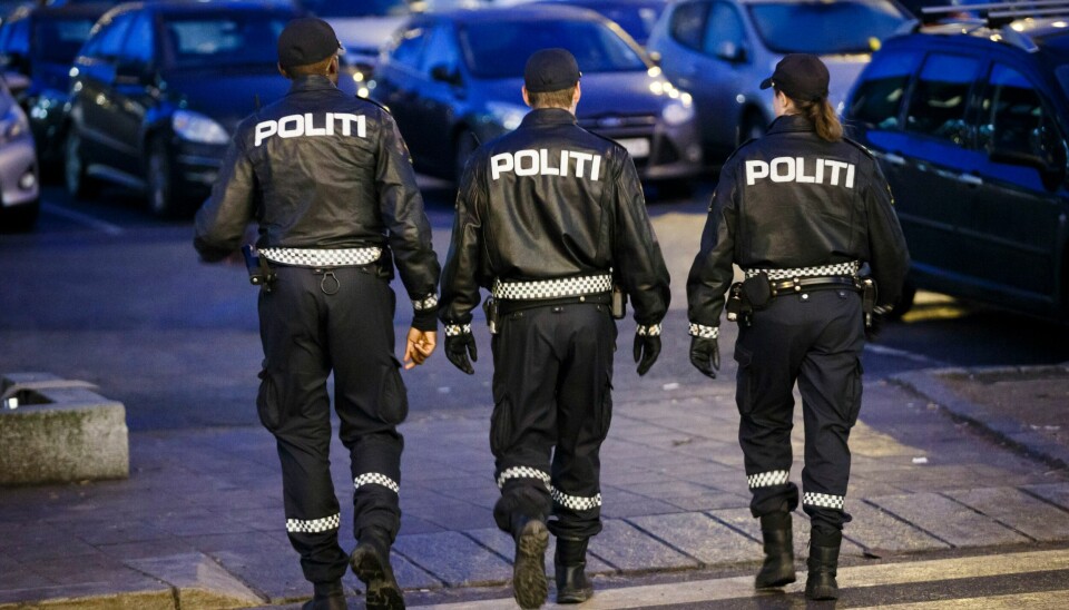 «Ola» våknet ikke opp en dag og bestemte seg for å bryte reglene. En prosess har ført ham dit at han avviser samfunnet, skriver Live Sevaldson. «Ola» våknet ikke opp en dag og bestemte seg for å bryte reglene. En prosess har ført ham dit at han avviser samfunnet, skriver Live Sevaldson.