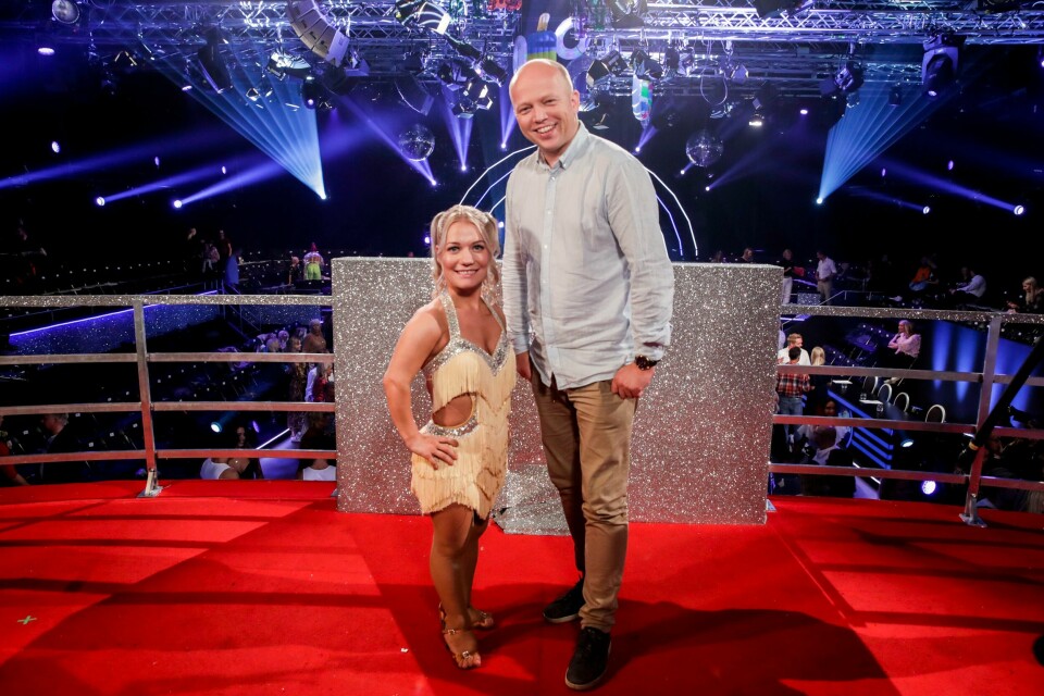 Oslo 20190921. Sandra Borch (Sp) sammen med Senterpartileder Trygve Slagsvold Vedum under TV2 programmet Skal vi danse i Nydalen.Foto: Vidar Ruud / NTB