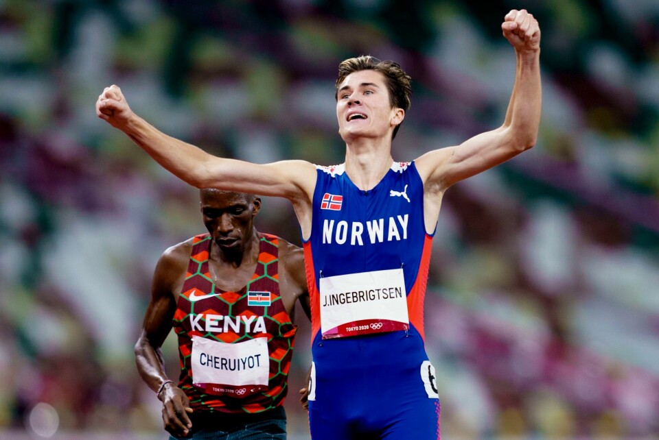 Jakob Ingebrigtsen, som her jubler for OL-gull, vant den engelske milen lørdag. Jakob Ingebrigtsen, som her jubler for OL-gull, vant den engelske milen lørdag. Foto: Stian Lysberg Solum / NTB