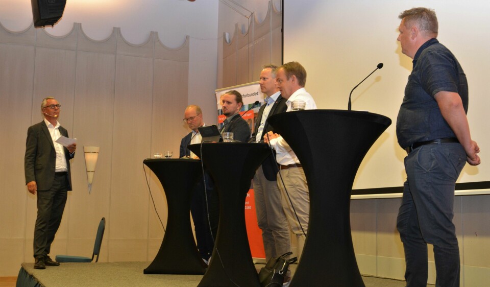 Kjell Werner ledet Pensjonistforbundet Østfolds valgdebatt i Fredrikstad. I panelet Ole André Myhrvold (Sp), Freddy André Øvstegård (SV), Jon-Ivar Nygård (Ap), Erlend Wiborg (Frp) og René Rafshol (H). Kjell Werner ledet Pensjonistforbundet Østfolds valgdebatt i Fredrikstad. I panelet Ole André Myhrvold (Sp), Freddy André Øvstegård (SV), Jon-Ivar Nygård (Ap), Erlend Wiborg (Frp) og René Rafshol (H).
