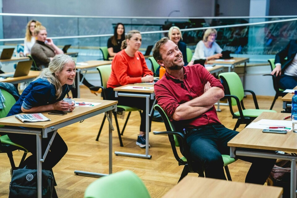 SV-leder Audun Lysbakken og nestleder Kirsti Bergstø, under et landsstyremøte i 2020. Nå vil de at alle SV-medlemmer skal få si sitt om et forhandlingsresultat. Lysbakken og Bergstø