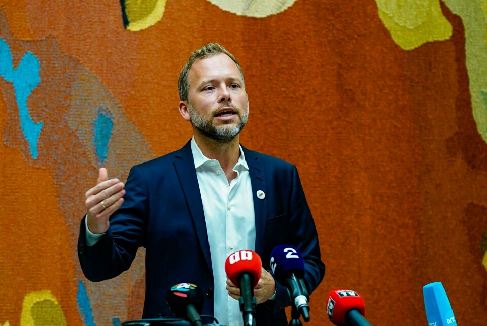 SV-leder Audun Lysbakken på pressemøte i Vandrehallen i Stortinget dagen etter stortingsvalget. SV-leder Audun Lysbakken på pressemøte i vandrehallen i Stortinget, dagen etter stortingsvalget.Foto: Lise Åserud / NTB