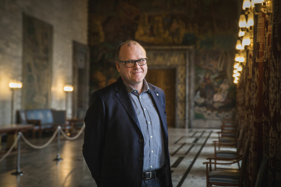 Aps gruppeleder i bystyret, Frode Jacobsen, blir fast møtende stortingsrepresentant som kommende statsminister Jonas Gahr Støres vara. Aps gruppeleder i bystyret, Frode Jacobsen, blir fast møtende stortingsrepresentant som kommende statsminister Jonas Gahr Støres vara.