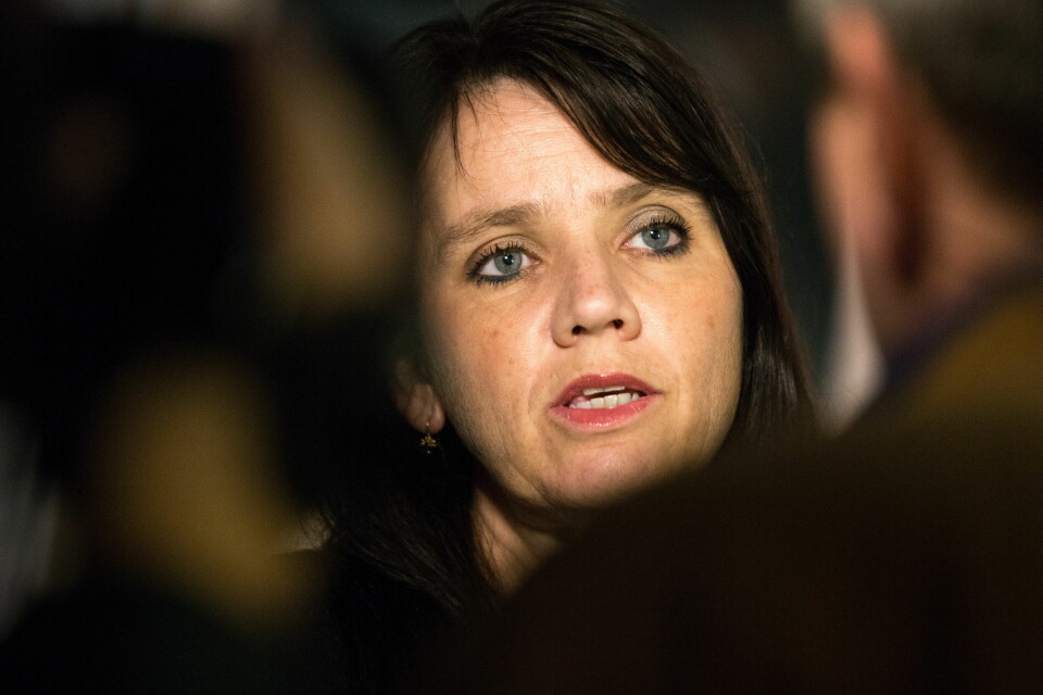 Administrerende direktør Anne-Kari Bratten i Spekter, her under mekling i 2016 Spekter-direktør Anne-Kari Bratten tror årets lønnsoppgjør vil ende nærmere 3 prosent enn 2,2. Heller ikke i år blir det streik, spår hun. Foto: Audun Braastad / NTB