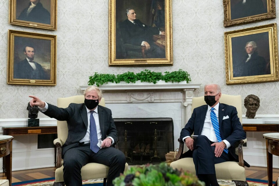 Statsminister Boris Johnson er helt avhengig av stor drahjelp blant annet fra USAs president Joe Biden foran klimatoppmøtet i Glasgow i høst. Her fra møtet mellom Johnson og Biden i Det hvite hus tirsdag. Statsminister Boris Johnson er helt avhengig av stor drahjelp blant annet fra USAs president Joe Biden foran klimatoppmøtet i Glasgow i høst. Her fra møtet mellom Johnson og Biden i Det hviter hus tirsdag.