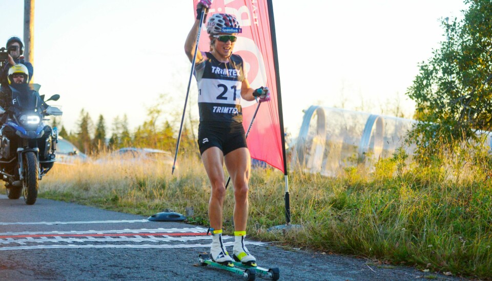Therese Johaug var suveren i rulleskiløpet Tryvann opp torsdag. Foto: Annika Byrde / NTB Therese Johaug var suveren i rulleskiløpet Tryvann opp torsdag. Foto: Annika Byrde / NTB