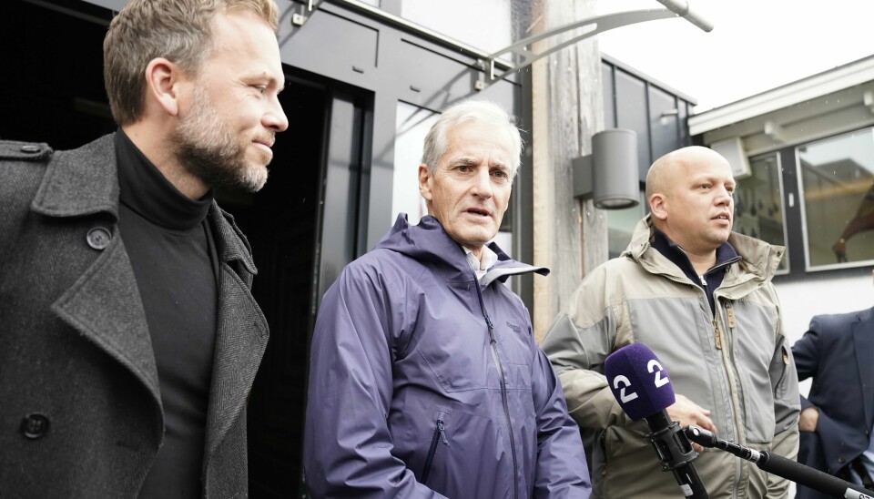 De tre partilederne for SV, Ap og Sp tar nå pause for helgen i regjeringssonderingene som har foregått på Hurdalsjøen Hotell. De tre partilederne for SV, Ap og Sp tar nå pause for helgen i regjeringssonderingene som har foregått på Hurdalsjøen Hotell. Foto: Torstein Bøe / NTB