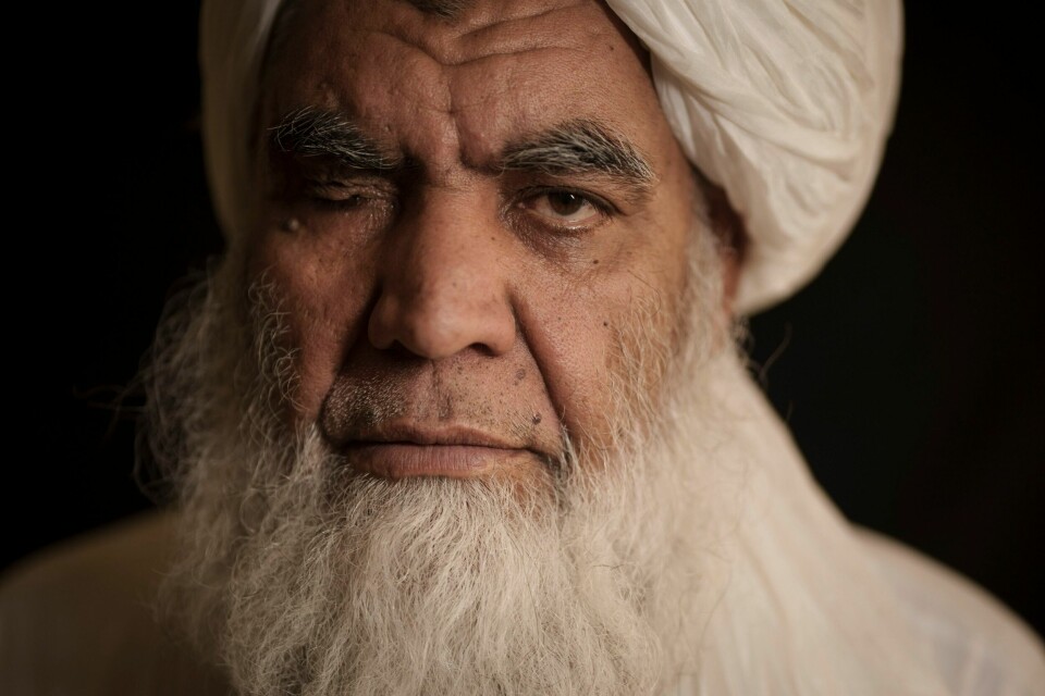 En av grunnleggerne av Taliban, mulla Nooruddin Turabi, sier at bevegelsen kommer til utføre straffer som henrettelser og kapping av hender. En av grunnleggerne av Taliban, mulla Nooruddin Turabi, sier at bevegelsen kommer til utføre straffer som henrettelser og kapping av hender. Foto: Felipe Dana / AP / NTB