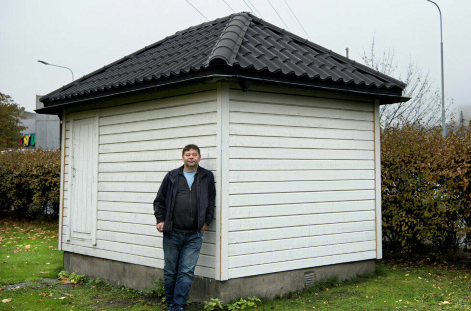 I mange år har pølsebua i Strømsveien på Alnabru stått der som et minne om en «dobbel spessial». I mange år har pølsebua i Strømsveien på Alnabru stått der som et minne om en «dobbel spessial».