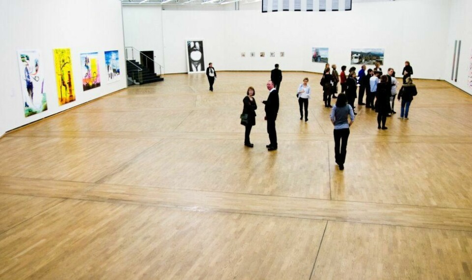 Museum Nord, Henie Onstad Kunstsenter (bildet) og Baroniet Rosendal har via målrettet jobbing oppnådd økt publikumstilfang og en egenfinansiering på rundt femti prosent, skriver kulturministeren. FOTO: JOACIM JØRGENSEN