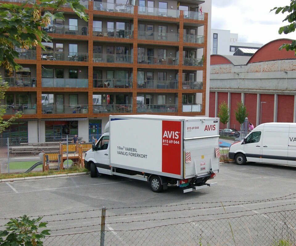 Døgnkontinuerlig aktivitet fra Avis på Ensjø ødelegger ifølge beboere nattesøvenen deres.